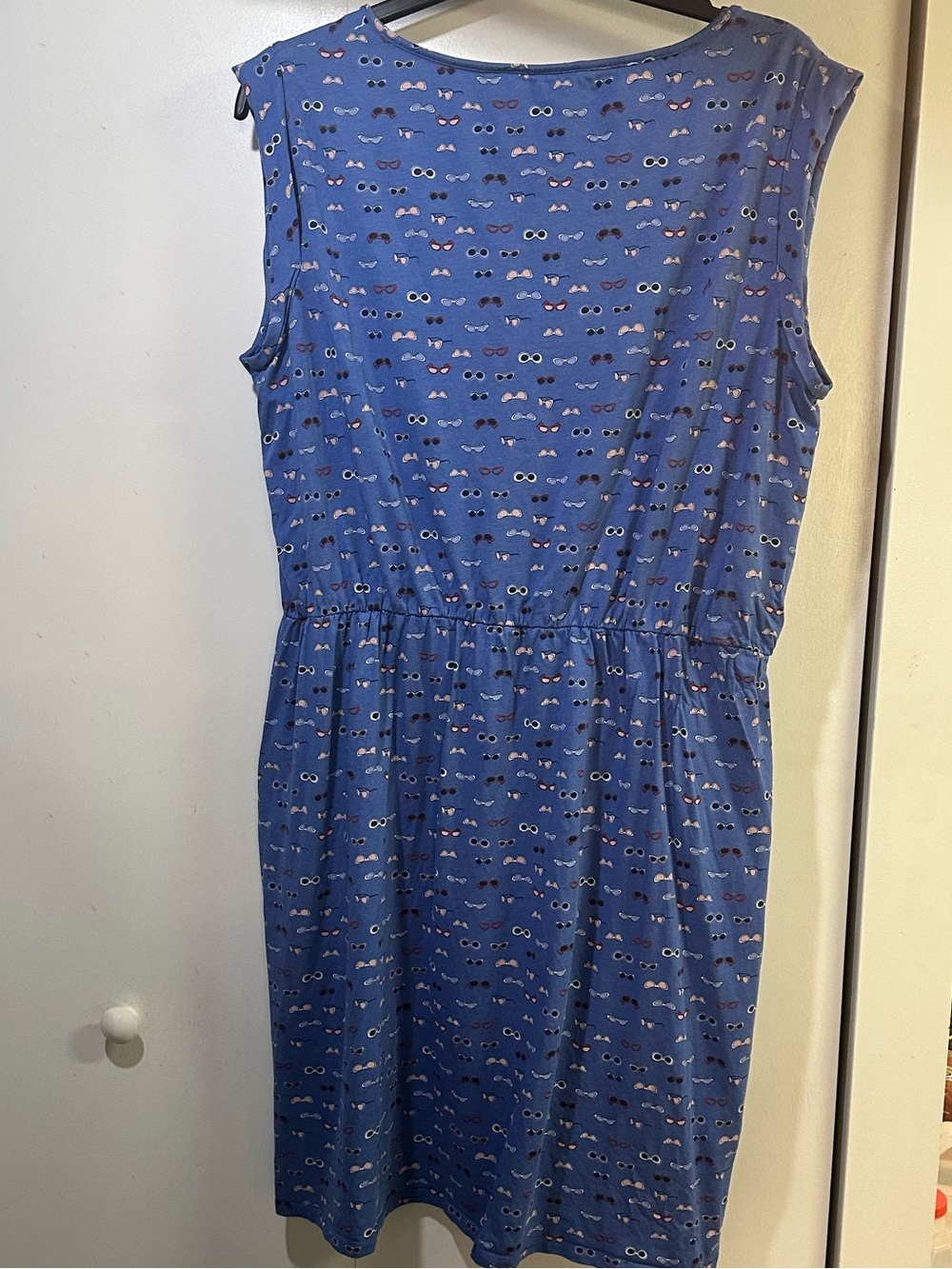 BODEN Blackberry dress in sunglasses print (with pockets!) 🕶️ - Picture 5 of 6